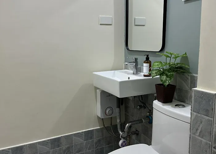 Homey In The Heart Of The Себу